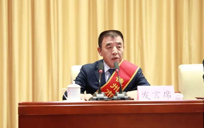 kaiyun衡水人跃居德州首富：30岁白手起家不忘根(图8)