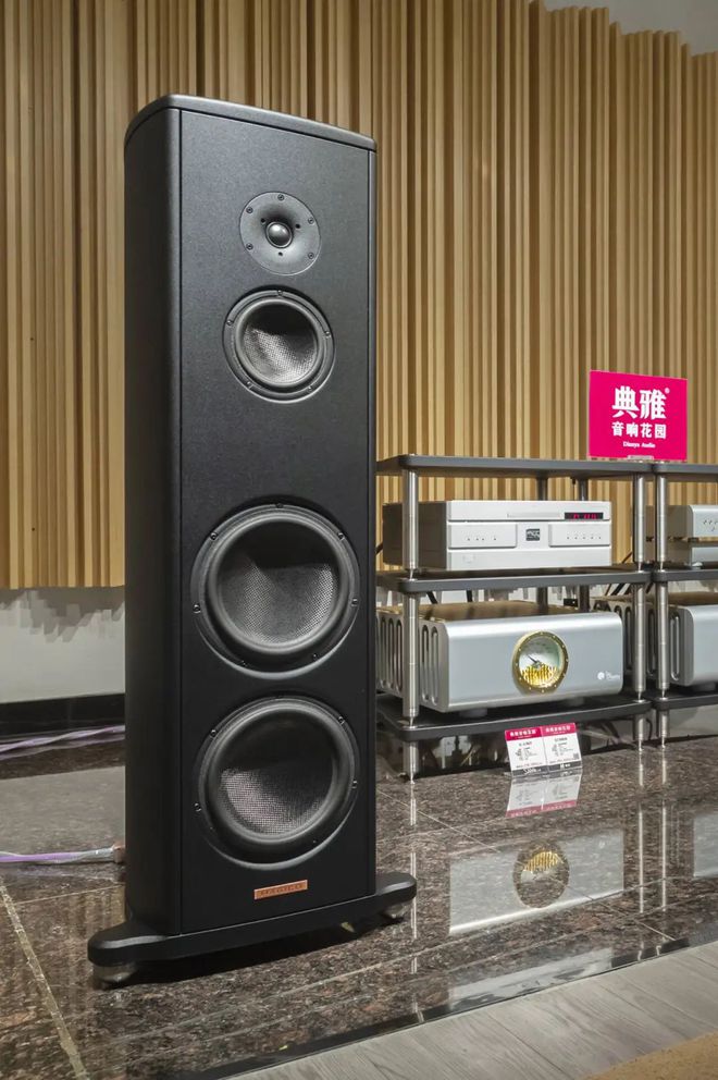 kaiyun中国官方网站豪横且高性价比的百万系统——大丹Progression前后级+Magico S3MKIII(图1)
