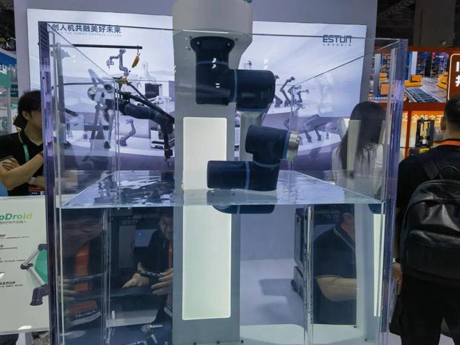 行业内卷加速格局重构！2024工博会协作与工业机器人展现融合趋势(图6)