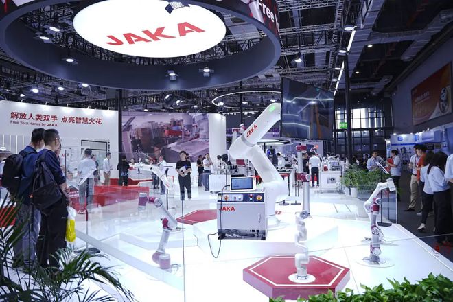 行业内卷加速格局重构！2024工博会协作与工业机器人展现融合趋势(图11)